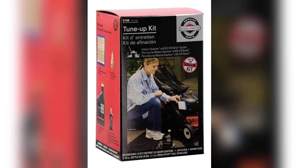 How to Maintain a Lawn Mower Engine