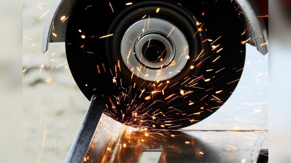 How to Prevent Sparks When Using an Angle Grinder
