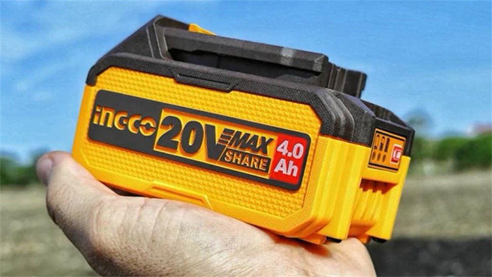 How to Store Power Tool Batteries Safely: Essential Tips & Tricks