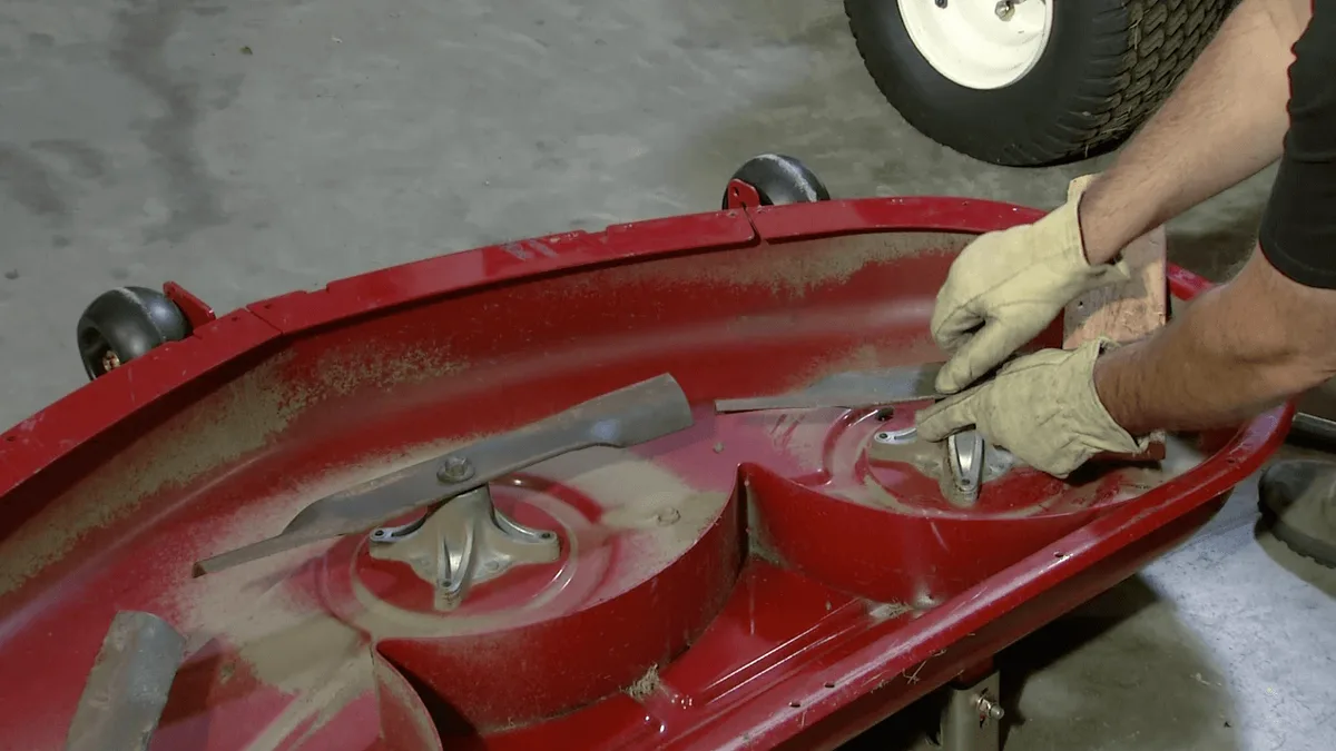 mower blade replacement installation steps