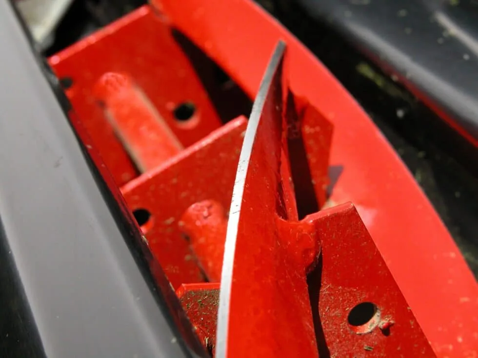 push mower blade setup