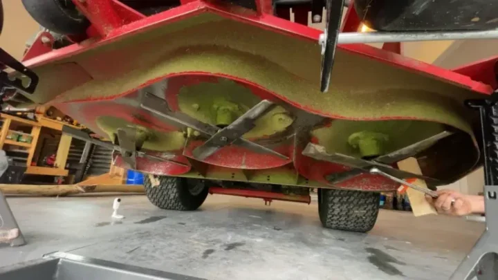RC Mower Blade Setup Guide: Install & Balance Tips